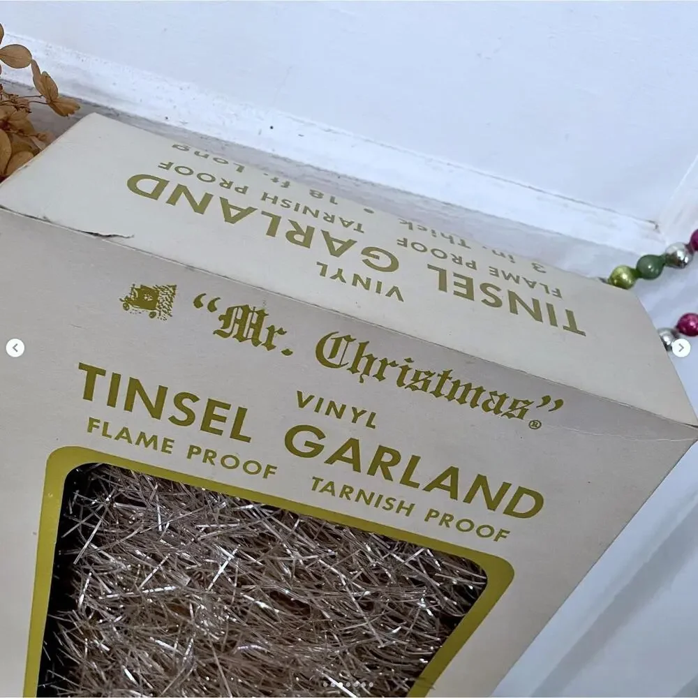 Vintage Mr. Christmas Vinyl Foil Tinsel Garland Pinkish Silver Original Box USA